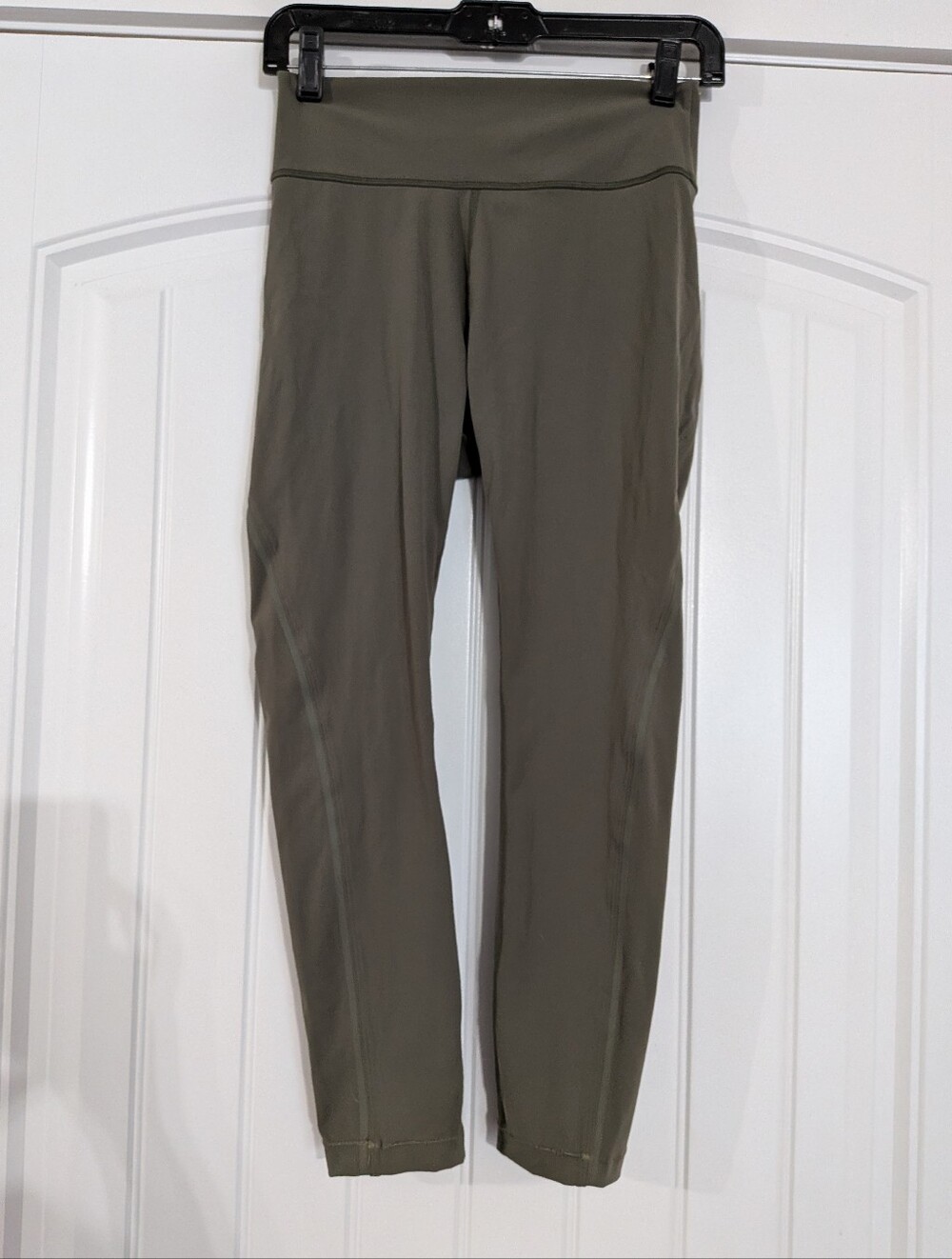 Outdoor Voices Olive Green High-Waist Capri Cropped Leggings
